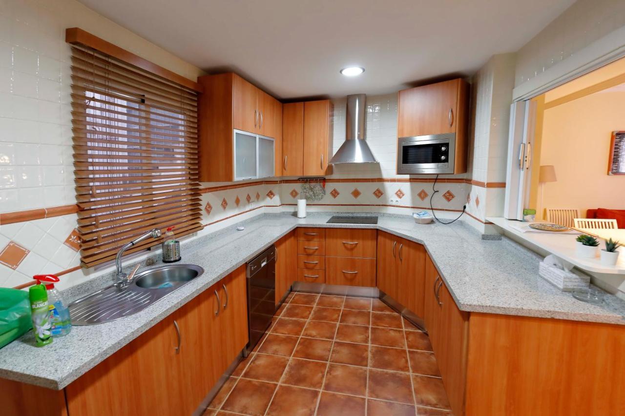 At The Center & Very Close To The Paseo Beach, With Double Garage, Renovated And Fully Equipped Apartment Almuñécar Esterno foto
