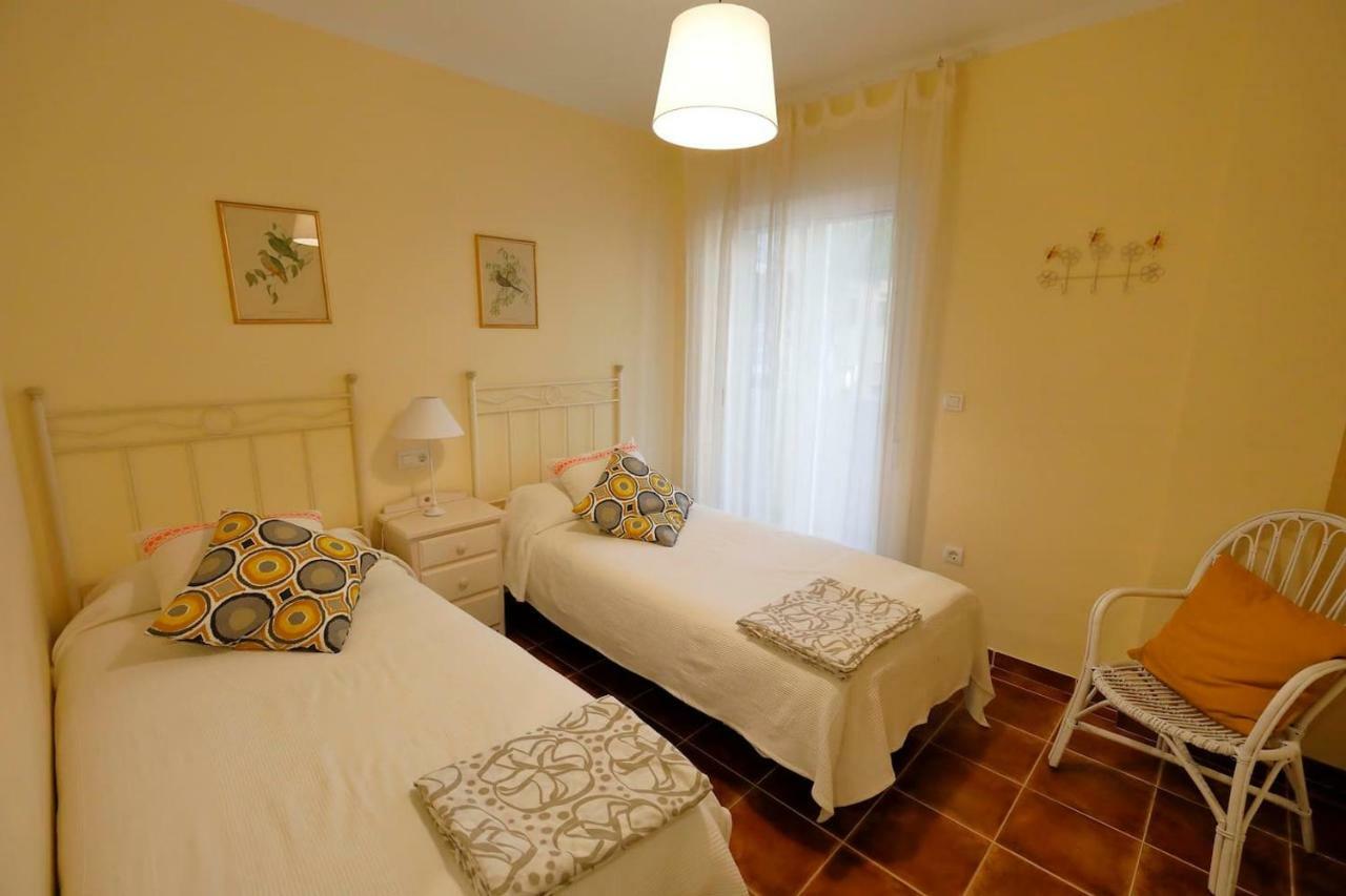 At The Center & Very Close To The Paseo Beach, With Double Garage, Renovated And Fully Equipped Apartment Almuñécar Esterno foto